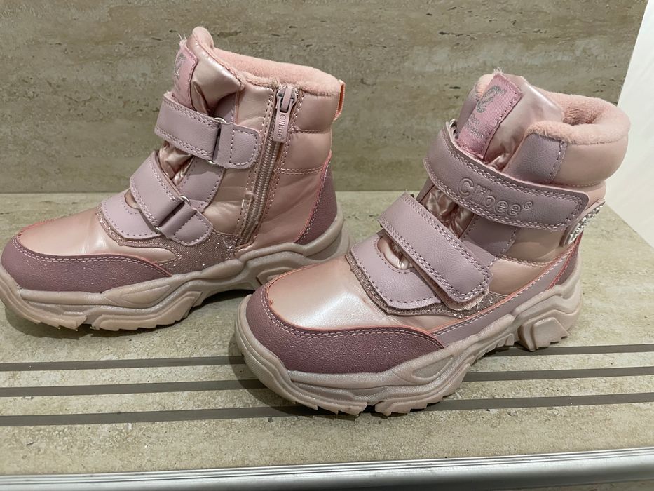 Детски боти за момиче