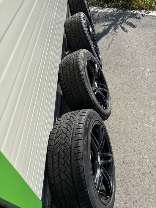 Оригинални джанти 18”,5х114,3,ЕТ40.С ЗИМНИ ГУМИ 215/55.