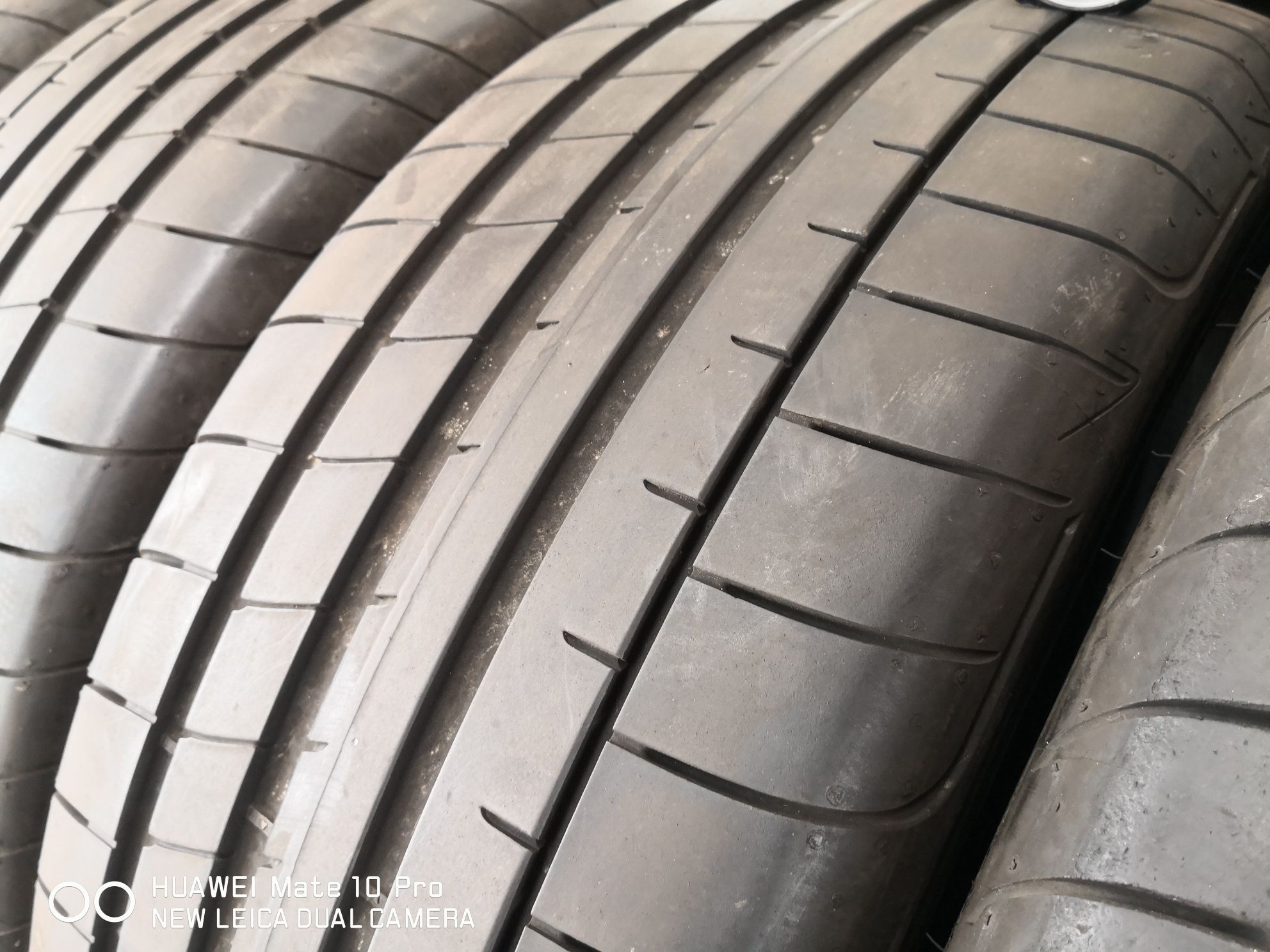 235 55 19 цола гуми като нови Goodyear dot 21