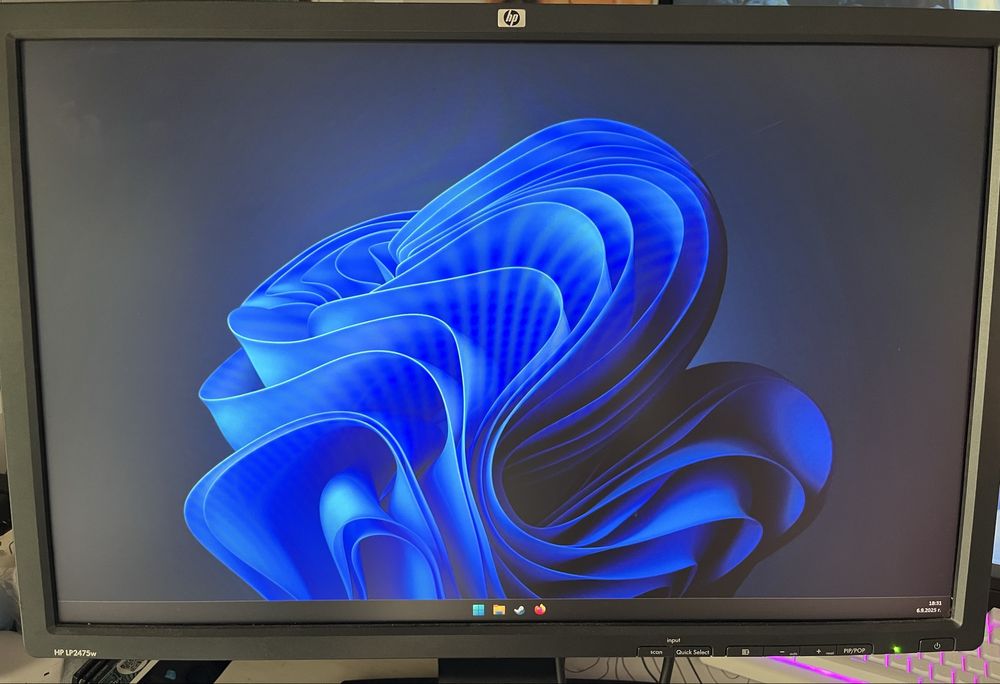 Продавам монитор HP LP2475w – 24 инча