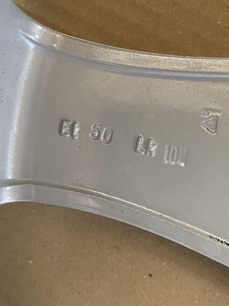 17 цола 5 х 108 мм Волво , Форд ,  Volvo , Ford