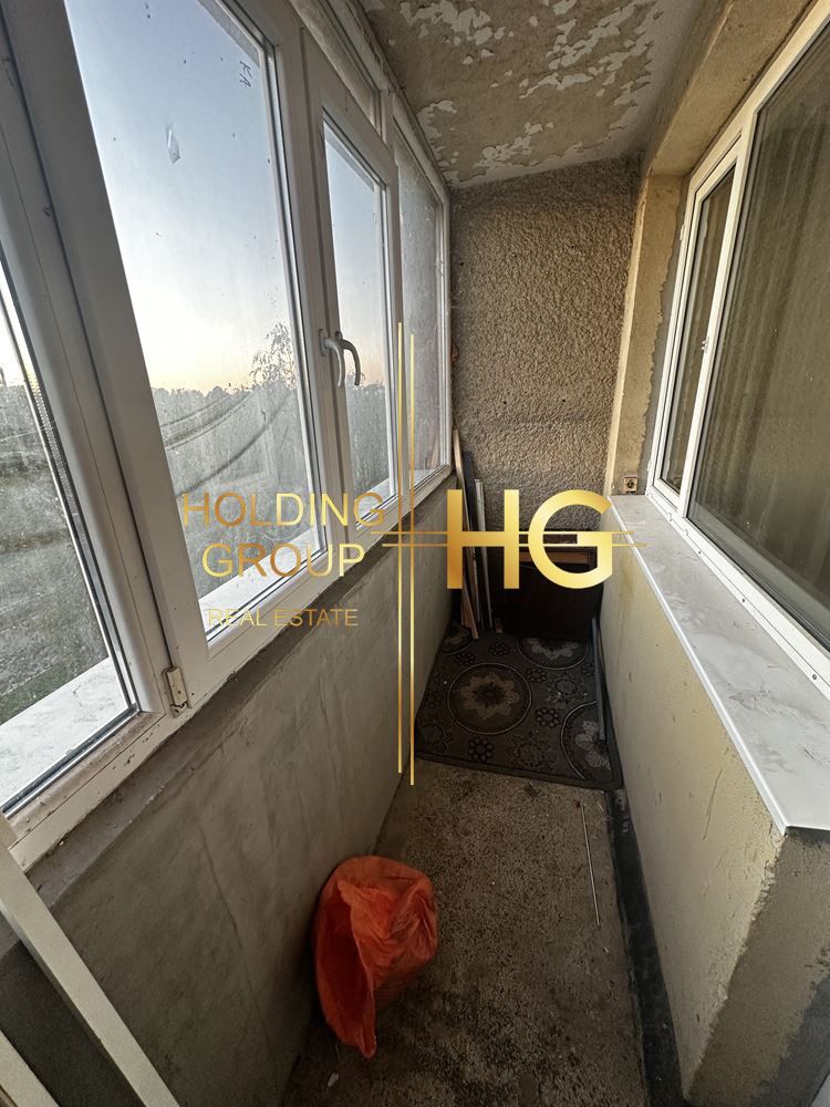 Продава се Четиристаен апартамент в Добрич, Кралска зона - 90 кв.м за 800 €/кв.м - Снимка #9