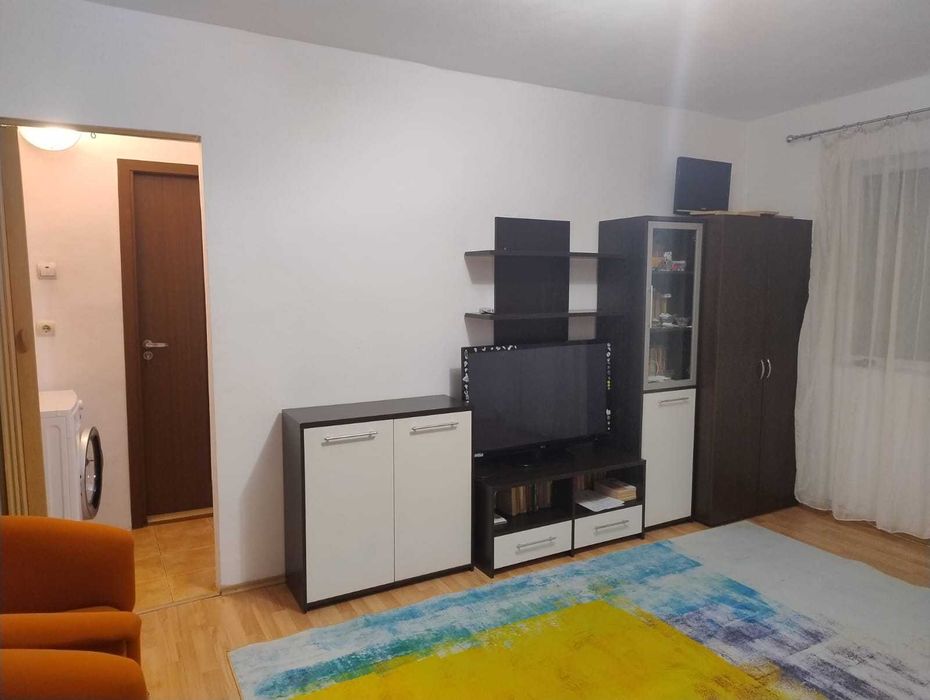 Apartament 2 camere semidecomandat cartier Craiovita