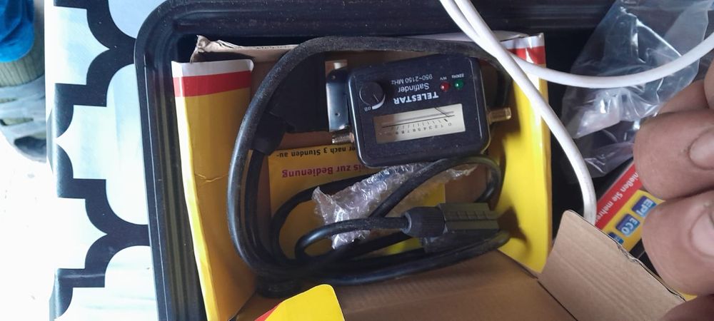 Antena TV satelit 12 volți  auto