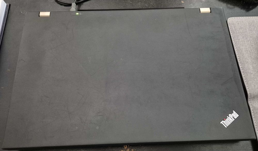 Лаптоп Lenovo T510 - 512GB SSD, 8GB RAM