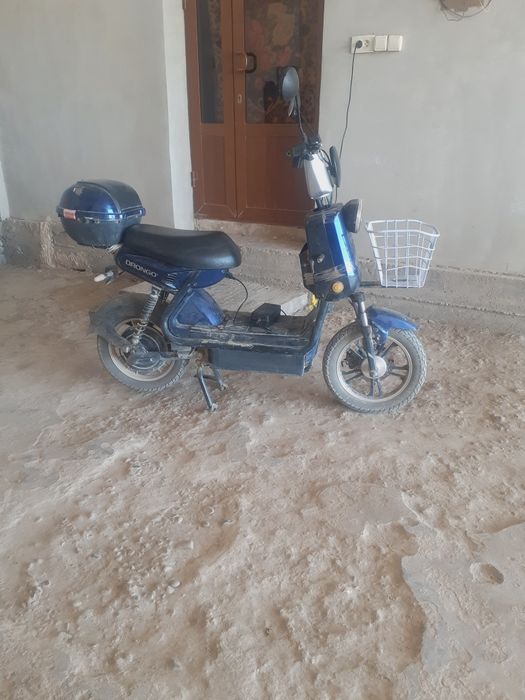 Скутер сотилади арзон