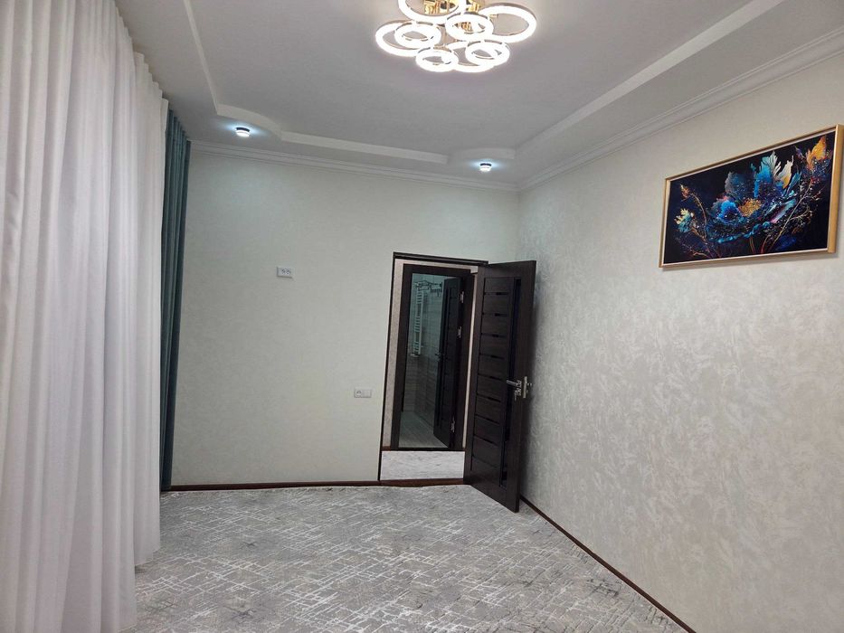 Продаётся 3х комн квартира на 3 этаже Ор-р Горгаз Бухара Сити