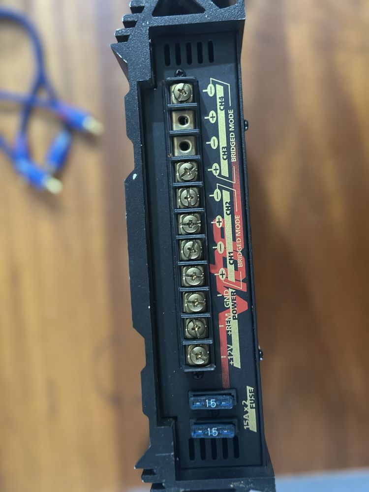Усилвател Lanzar vibe car audio