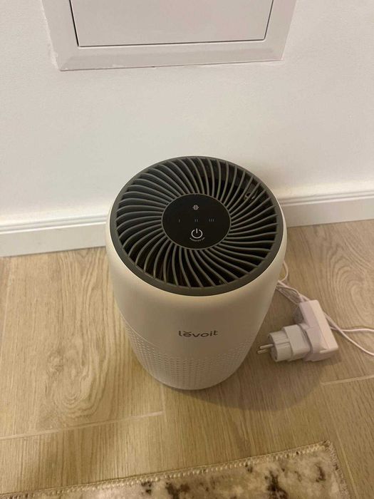 Purificator aer levoit core mini ca nou