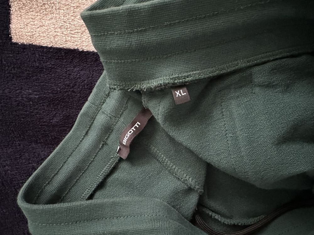 Pantaloni de trening Bigotti