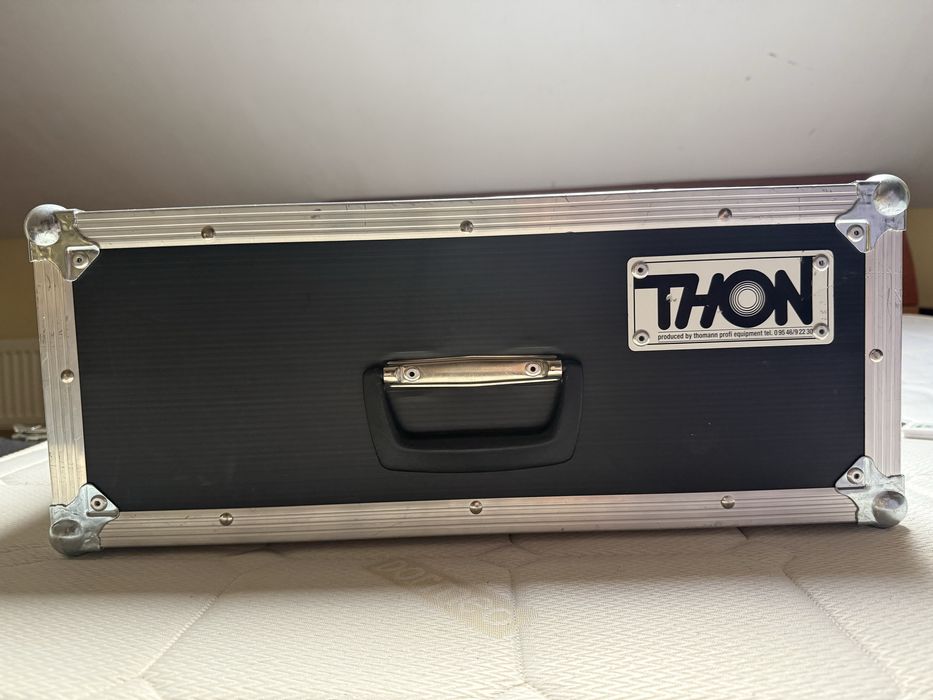 Case profesional Thon