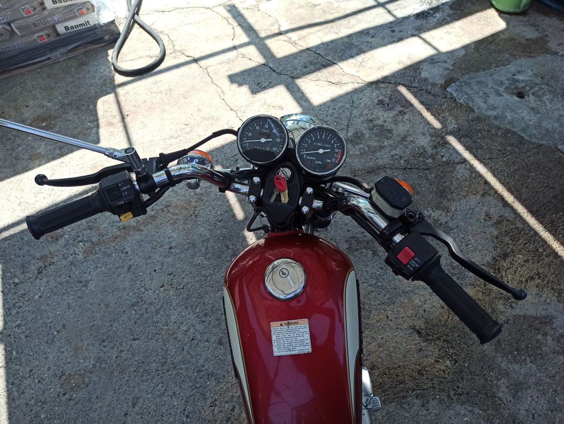 Моторциклет SUZUKI GN 125