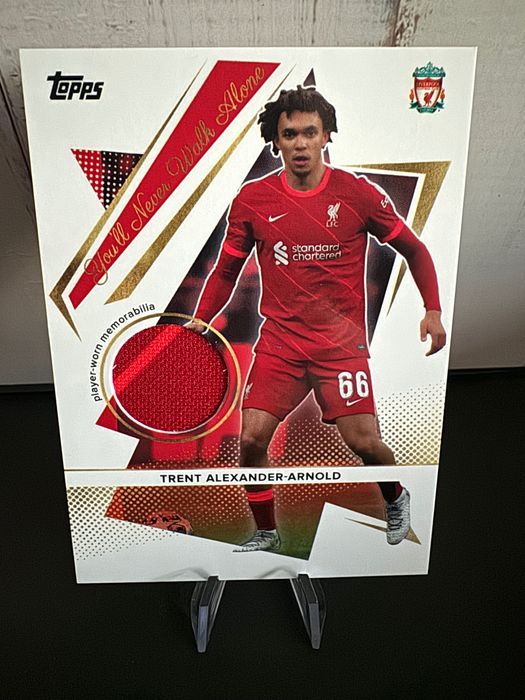 Topps / Liverpool / Комплект карти / Номерирани / Автографи / Relic