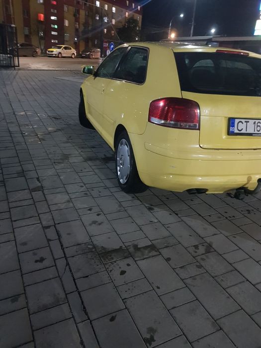 Vând schimb Audia a3
