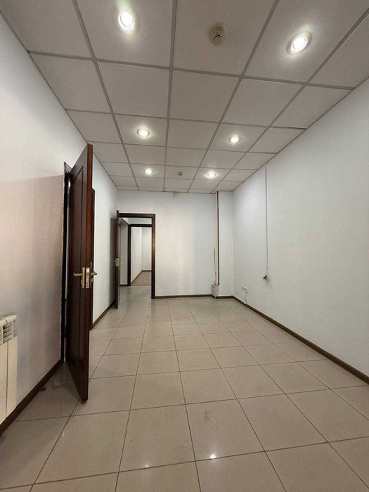 Аренда коммерческого помещения 170 м² Мирабад, ул. Нукус Гламур Бутик