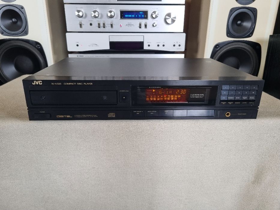 Cd Player JVC XL-V333. Perfect functional. Impecabil.