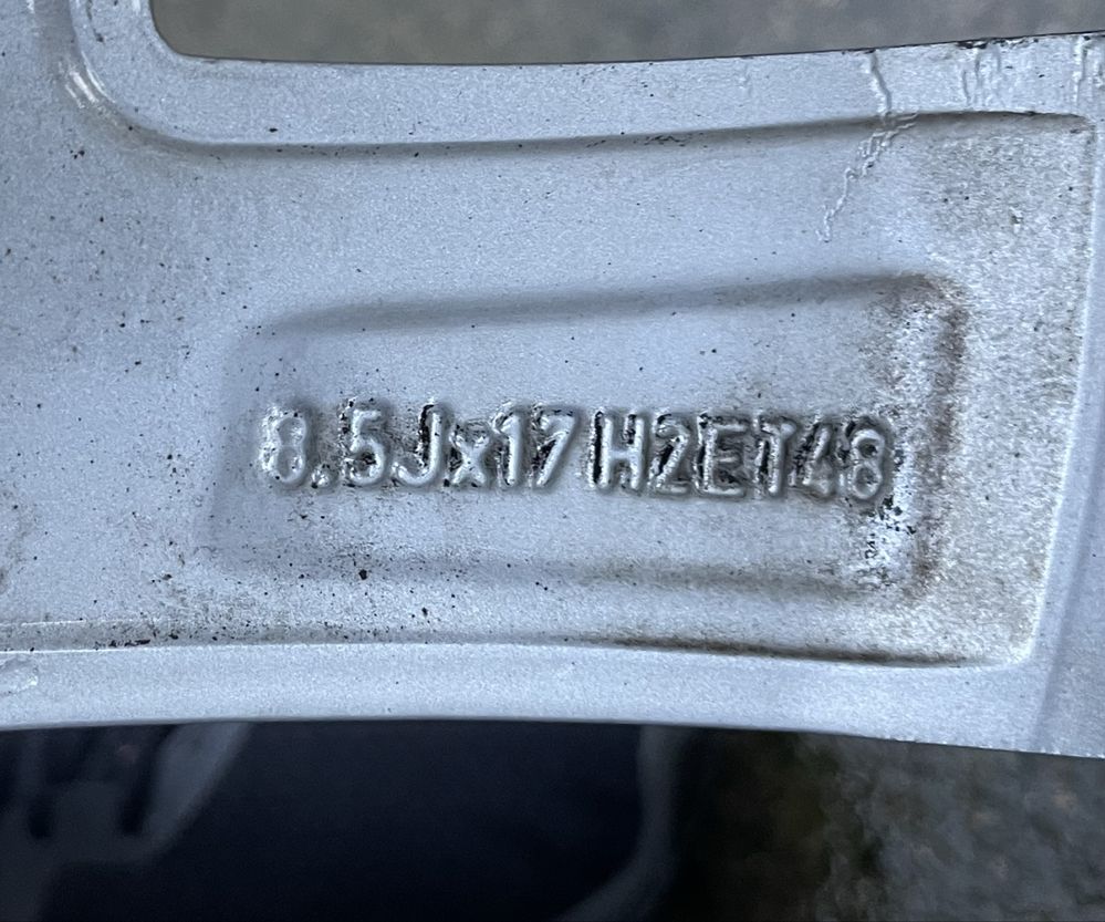 17-ки гуми с джанти за Mercedes-Benz 5x112 8.5J ET48