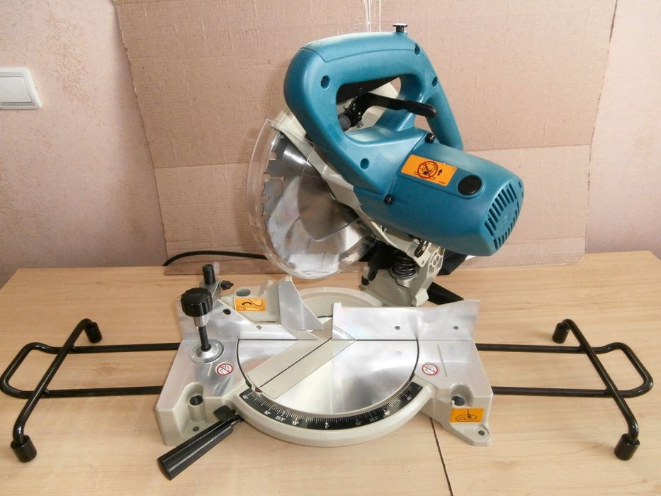 Штроборез аренда прокат пушка газовый углорез отбойник торцовка аренд.