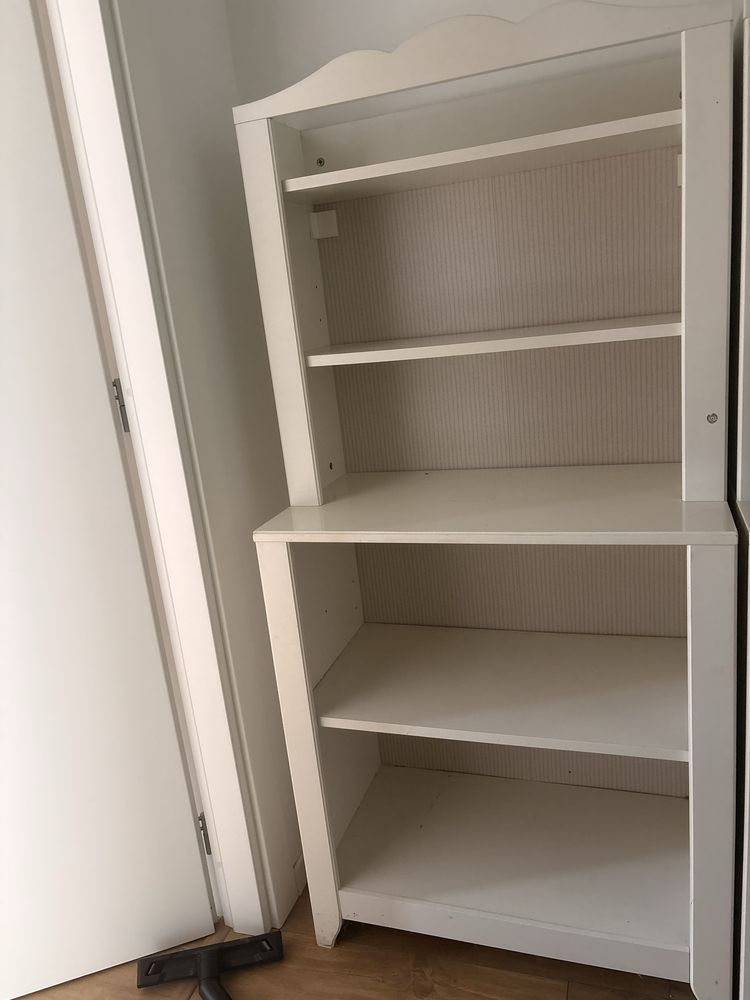 Vand biblioteci ikea