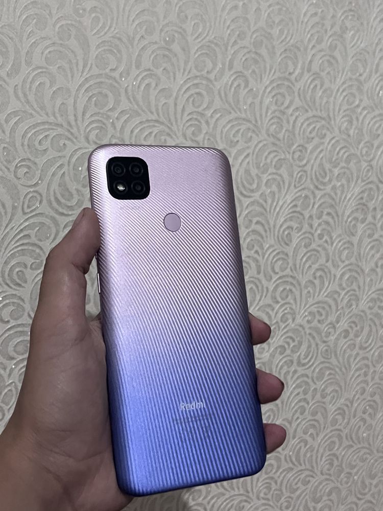 Redmi 9C 64gb.