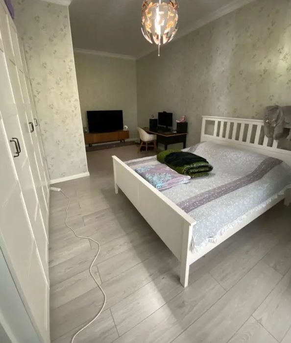 Обменяю кровать IKEA (в пользовании 1 год) на диван