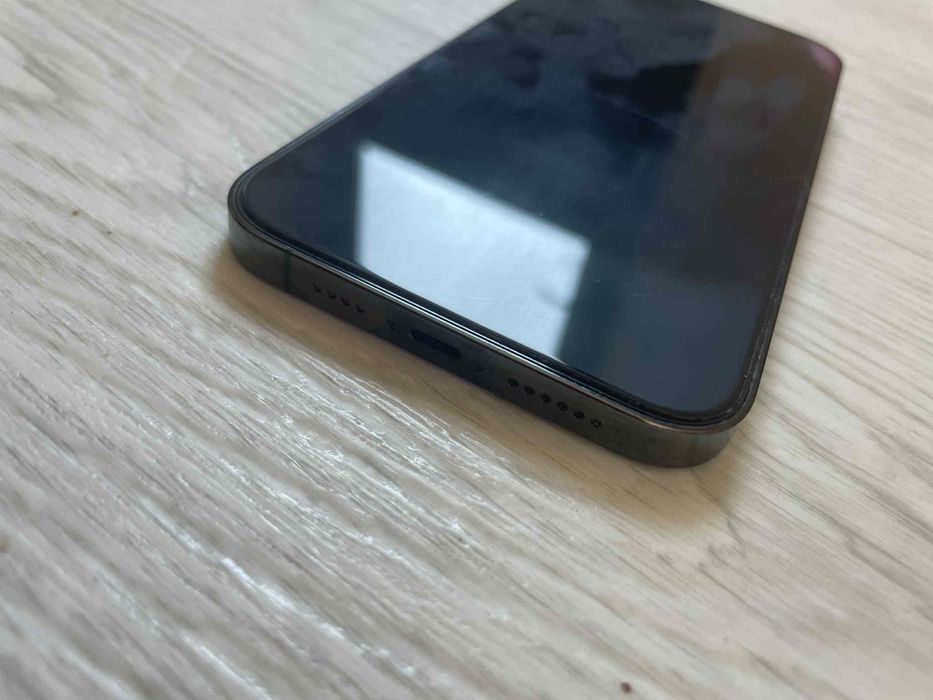 Vând Iphone 13 pro Max, 82% baterie