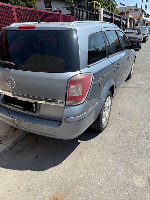 Opel Astra H 2008