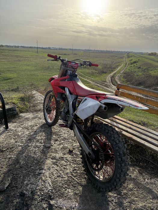 Vand motor crf250r accept si schimburi