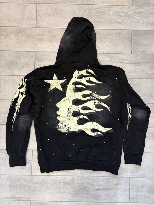 Hellstar Records Tour суитчър