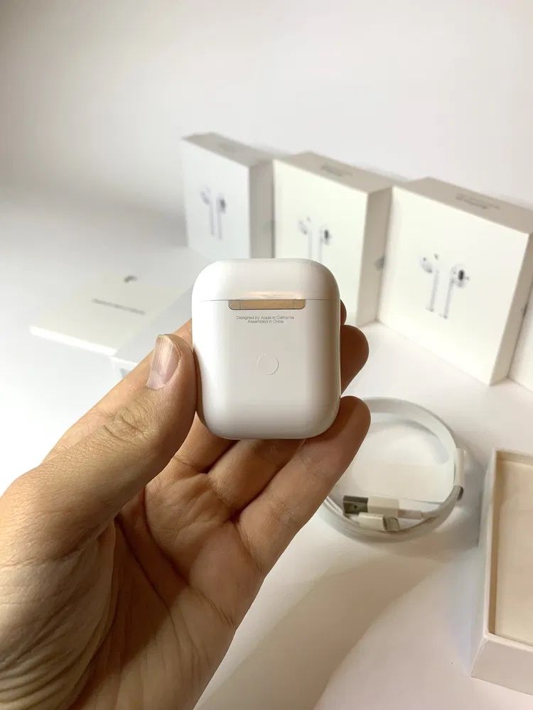 Скидка!!! AirPods 2.2 Лучший подарок для родных!