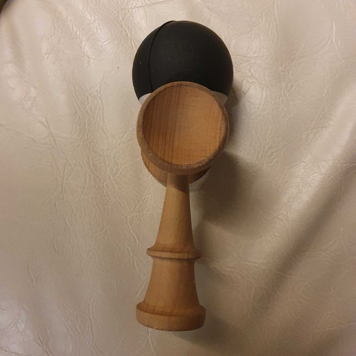 Kendama Krom Pop Rubber