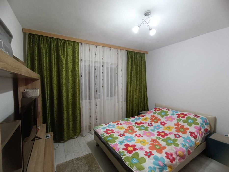 Vand apartament 2 camere