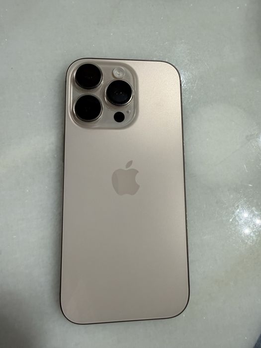 IPhone 16 Pro - Desert Titanium - 128 GB