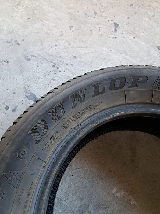 2 anvelope iarnă 195 65 r15 Dunlop