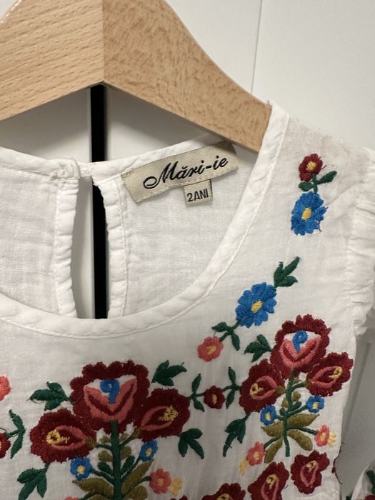 Rochie traditionala / populara fetite 2 ani