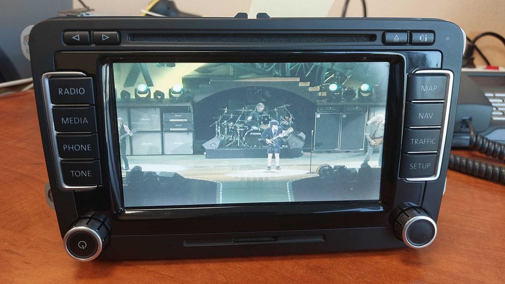 Оригинална мултимедия RNS510