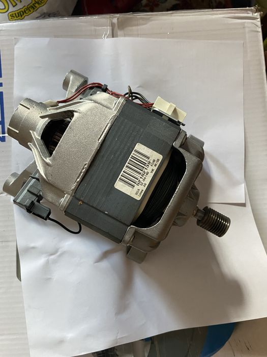 Vand componente masina de spalat rufe Indesit