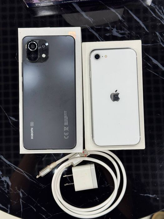 Iphone se 2 vs Xiaomi 11 lite 5g
