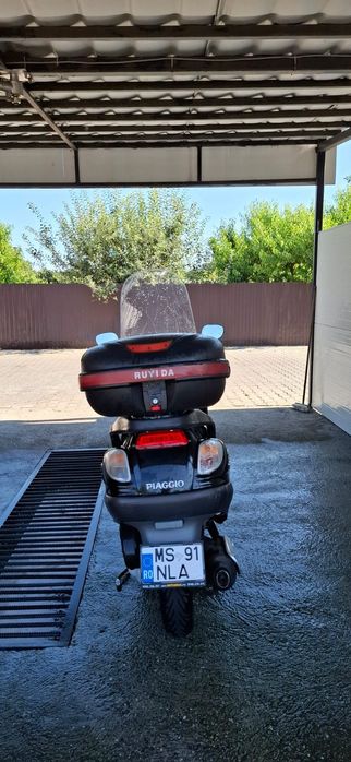 Motocicletă Piagio X9 Evolution