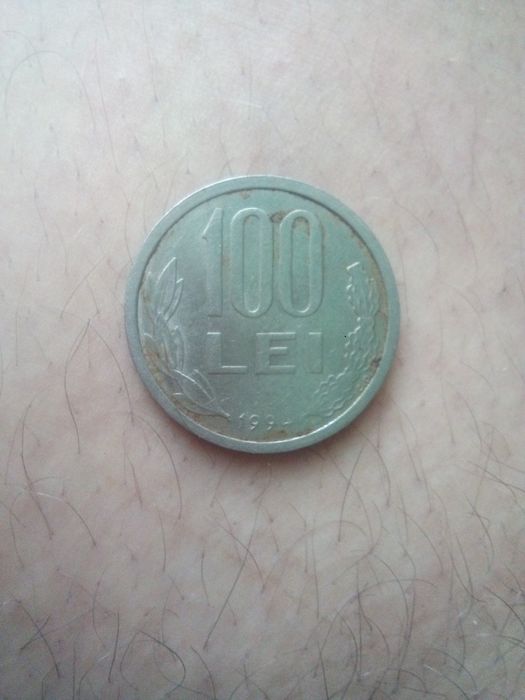 Vând monede vechi