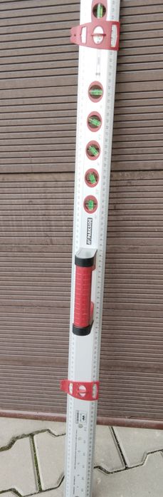 Riglă  - Nivelă multifuncțională