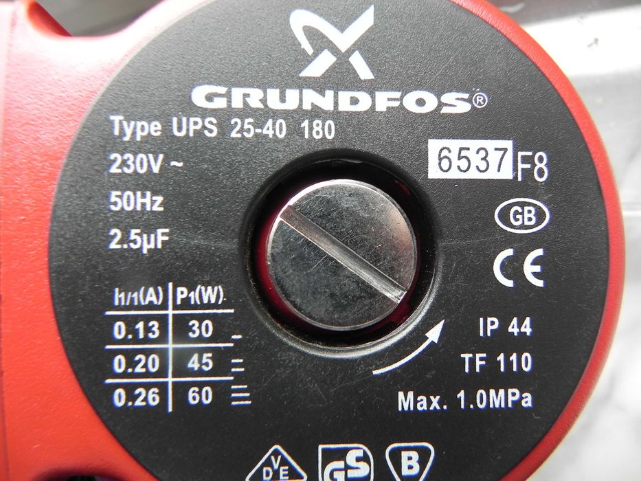 Grundfos ups 25 60 180 sau 25 40 180