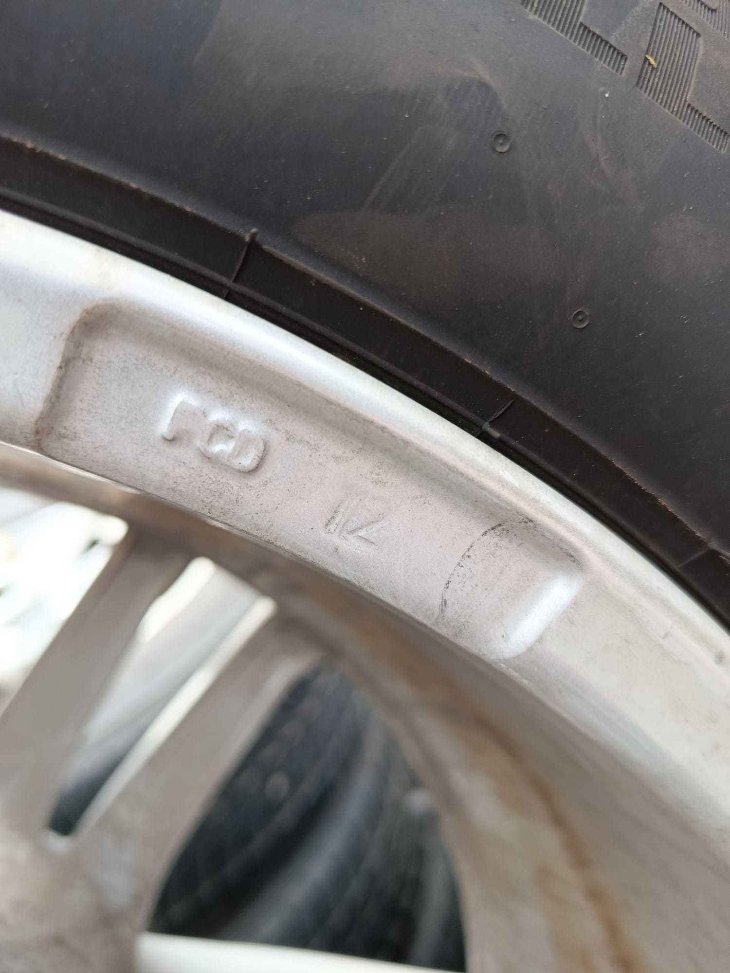 Jante ROti AUdi Q5 Cauciucuri Iarna 235 55 19 5x112