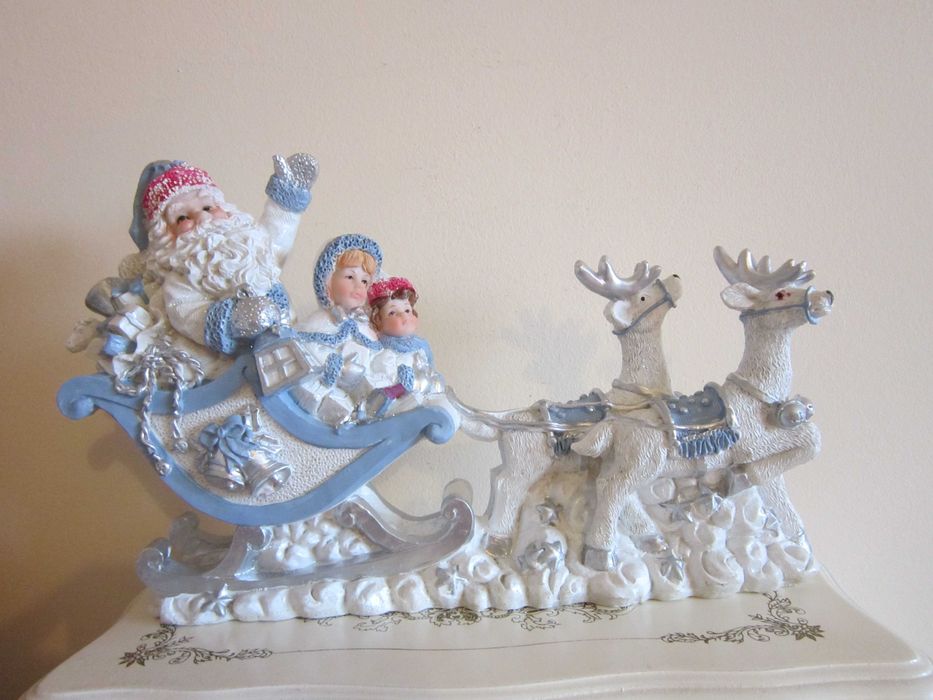 cadou rar Sania lui Mos Craciun  decoratiune Germania 1990 impecabila