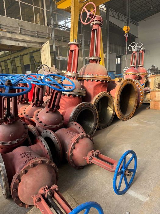 Задвижки чугунные Ду 50mm 100 200mm 300 500mm 800 zadvishka