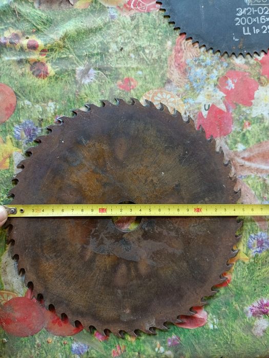 Vând pânză circular