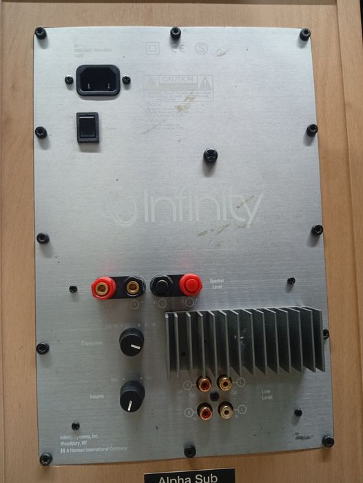 Активен субуфер Infinity Alpha 8"