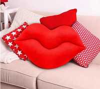 Романтична възглавница целувка, декоративна