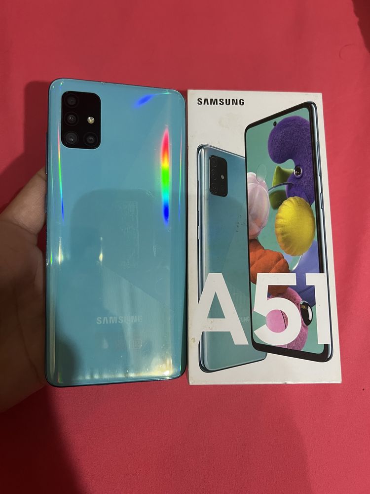 Samsung Galaxy A51 128GB голубой