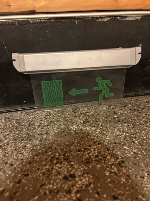 Exit лампа с батерии
